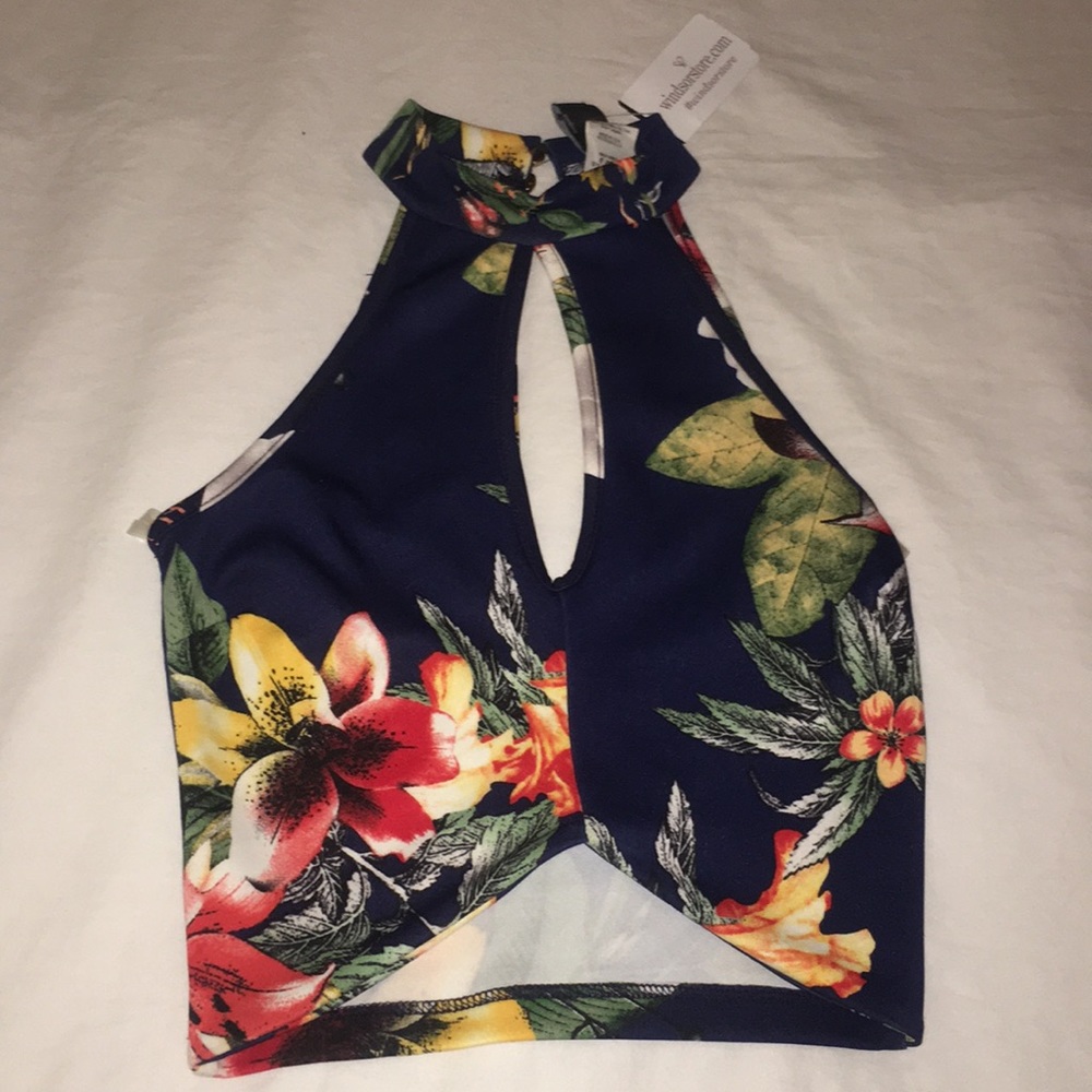 Open slit crop top
